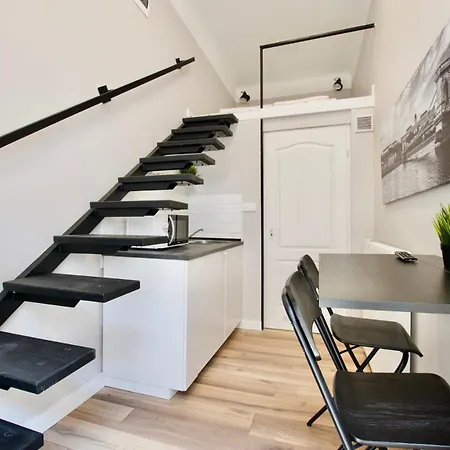 Mini By Hi5 Apartments- Center Apartament